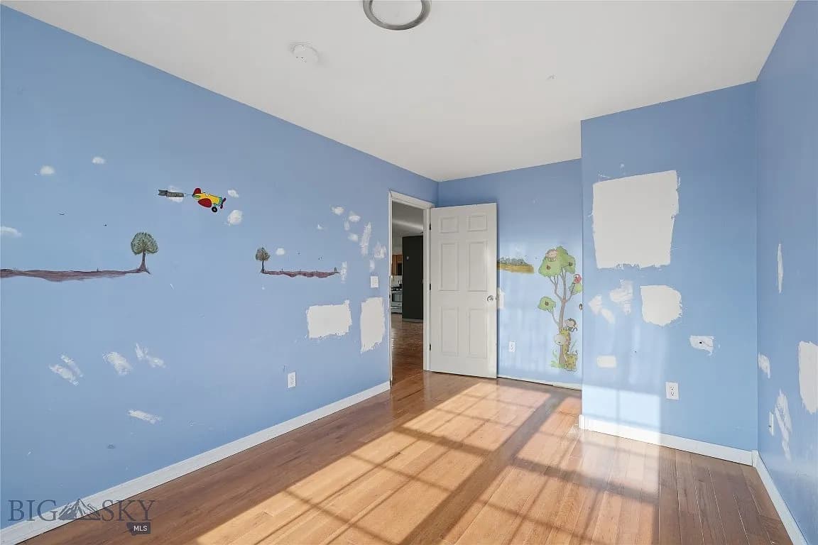 Empty bedroom before virtual staging